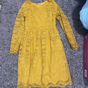 Lace dress